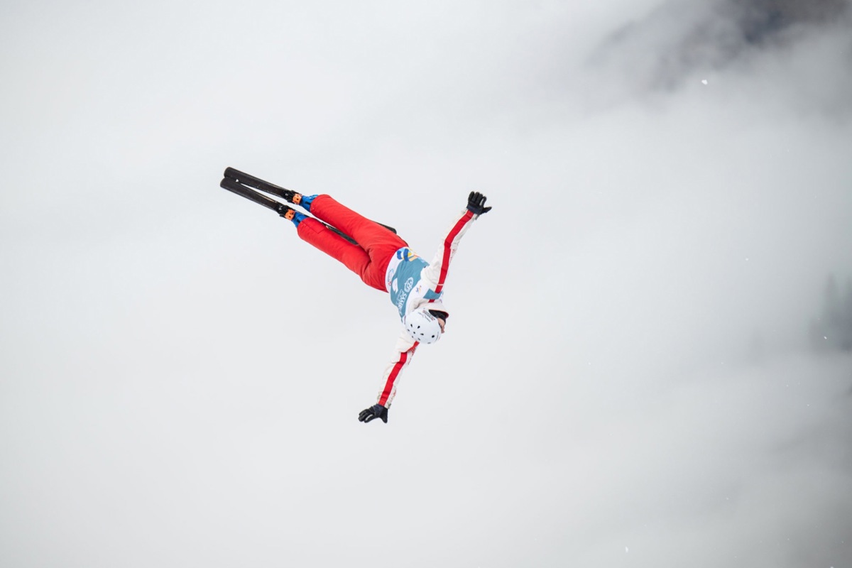 Er fliegt wieder: Pirmin Werner brachte den ersten Wettkampf des Olympiawinters erfolgreich hinter sich.