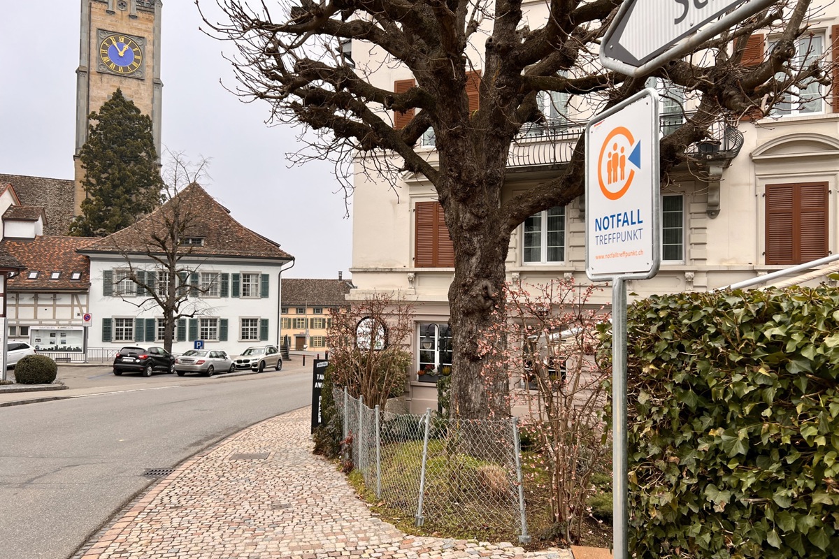 Nicht der Platz ist gemeint
