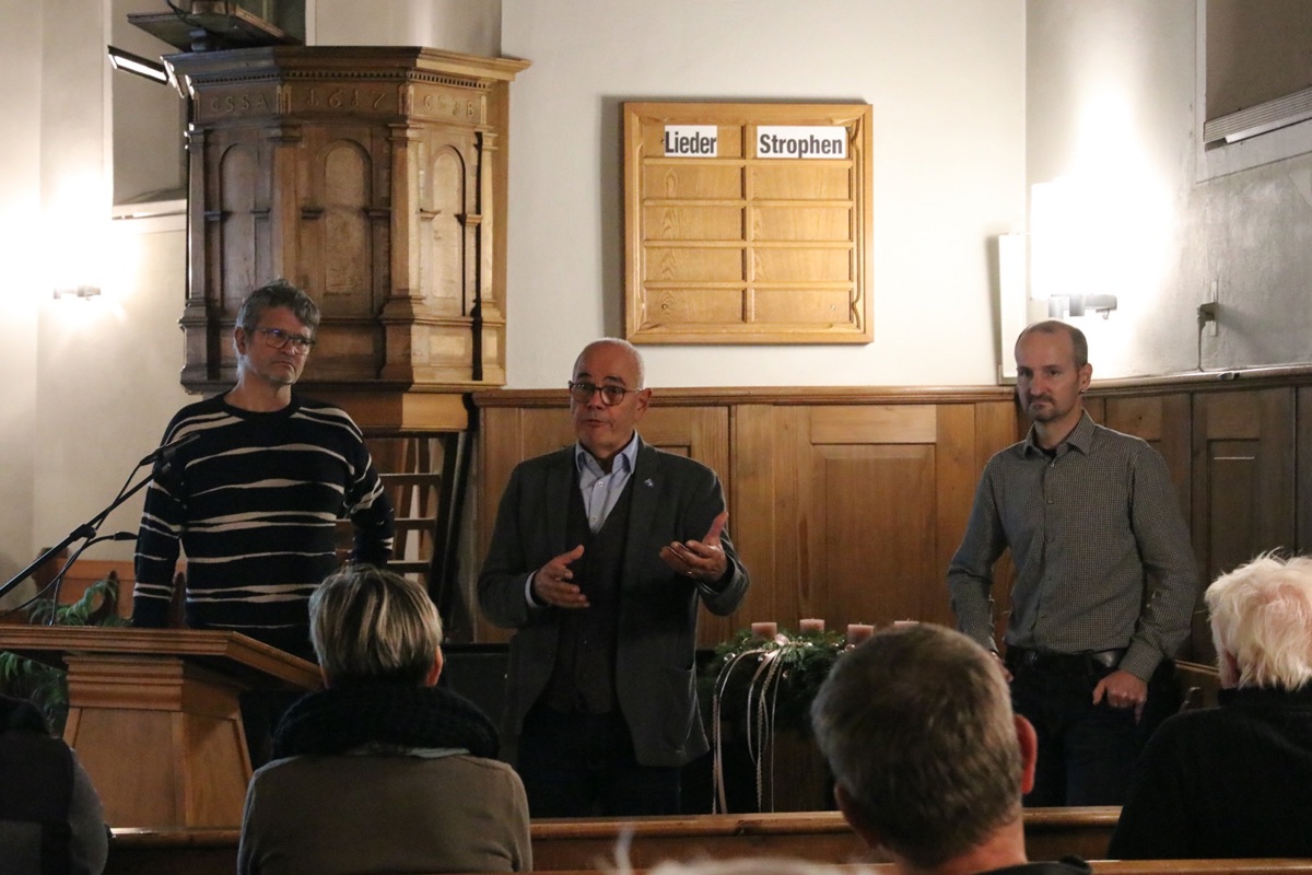 Informierten am Dienstag in der Kirche (v.l.): Felix Wilhelm
