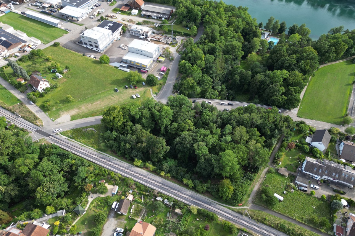 Eine Frage in Dachsen: Auf wie vielen Wiesen um die Bachdelle soll parkiert werden?