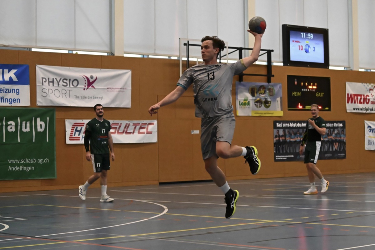 Der HC Andelfingen bleibt der härteste Verfolger von Spitzenreiter Züri Oberland.