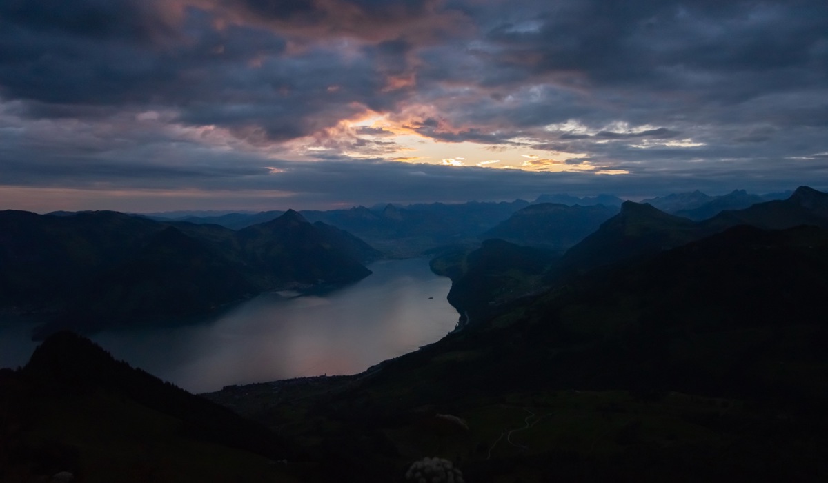 sonnenaufgang-vierwaldsta-tter-see.jpg sonnenaufgang-vierwaldsta-tter-see.jpg