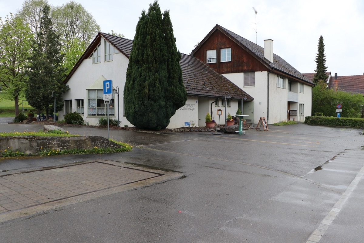 Auf dem Grundstück steht auch die «Brückenwaage» in Thalheim.
