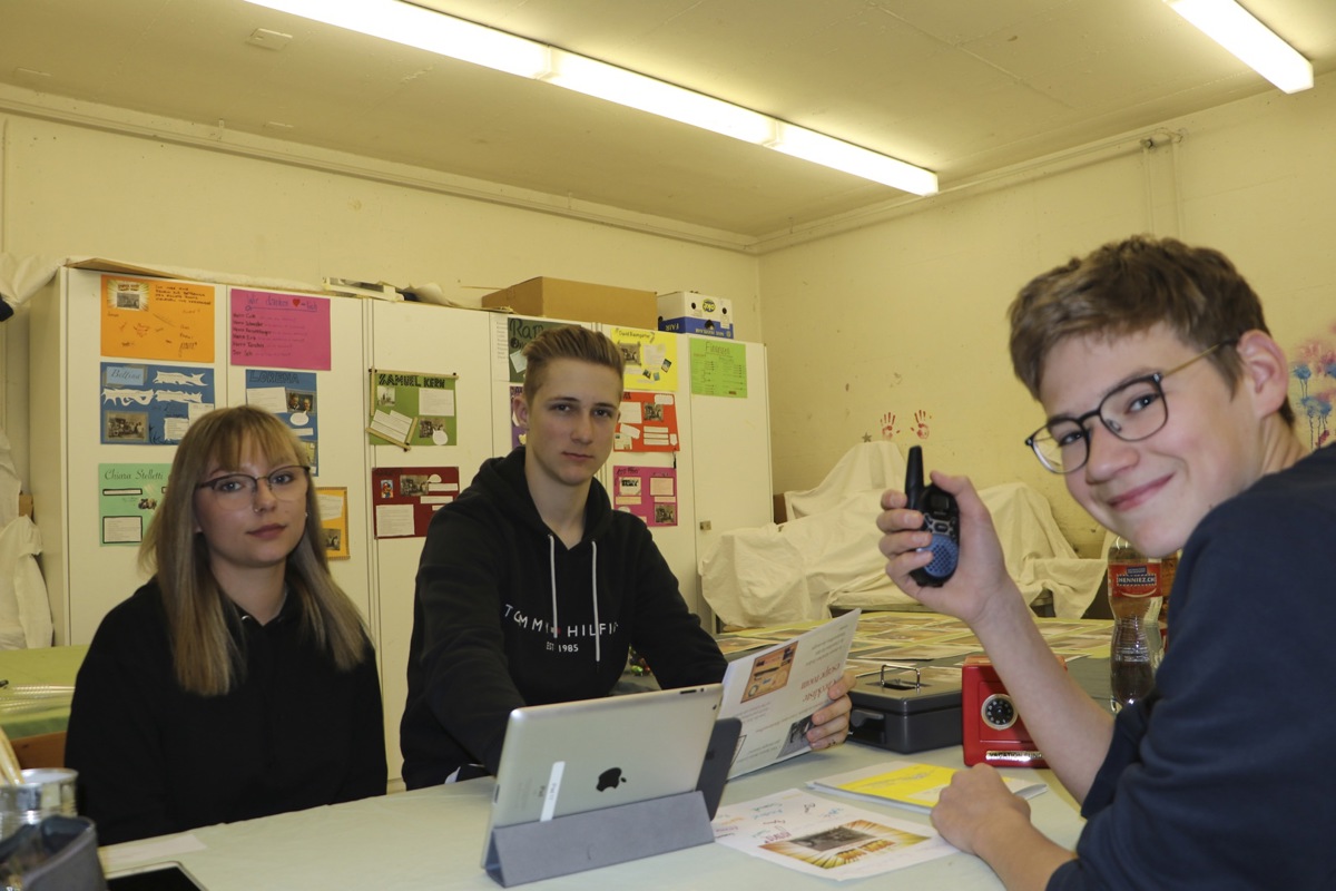 Sekschüler der Klasse 3 B1 in Andelfingen haben im Rahmen des Projektunterrichts einen Escape Room erstellt.