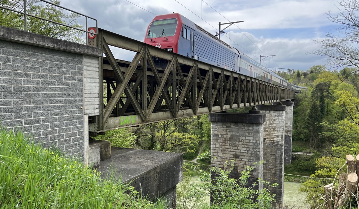 0305_1_andelfingen_sbb-bruecke_spa2.jpg 0305_1_andelfingen_sbb-bruecke_spa2.jpg