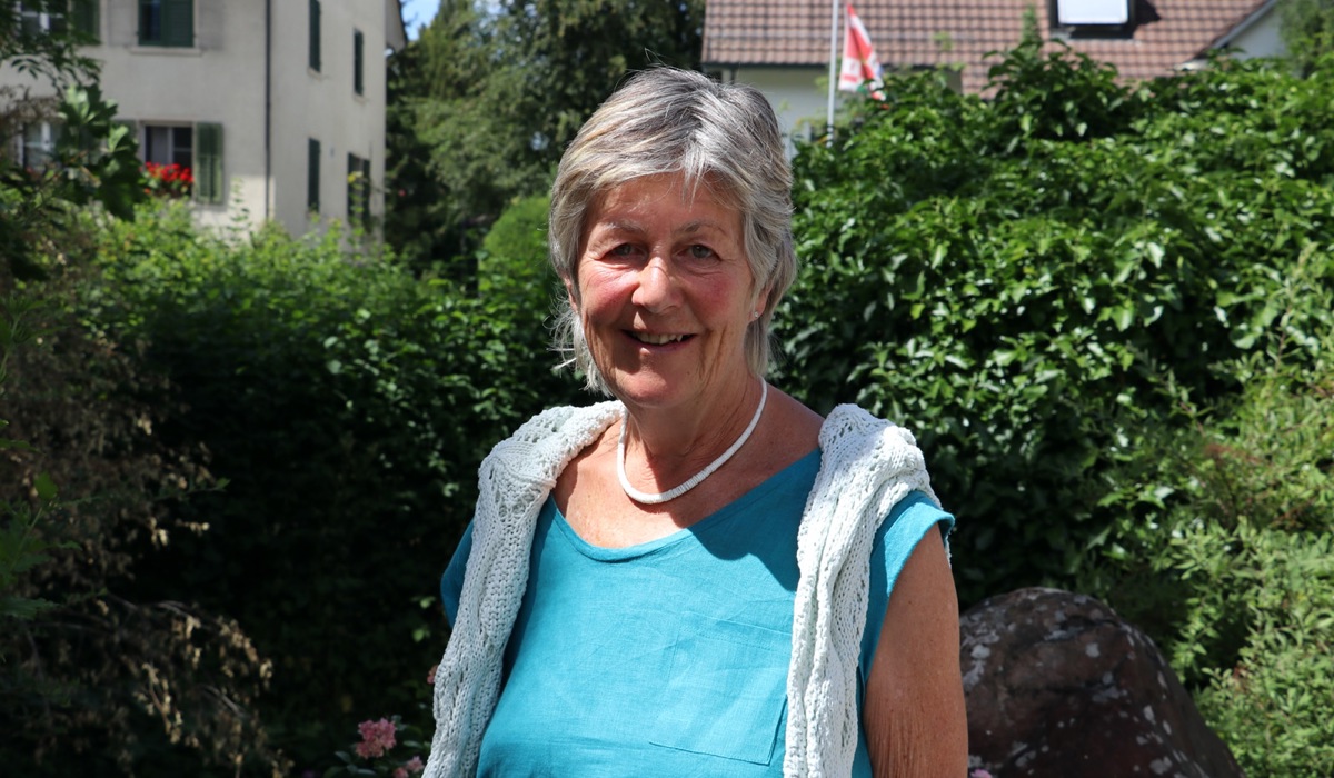 2507_9_vreni-glauser-projektleiterin-biodiversita-t-im-siedlungsraum_garten-charta_jbe16.jpg 2507_9_vreni-glauser-projektleiterin-biodiversita-t-im-siedlungsraum_garten-charta_jbe16.jpg