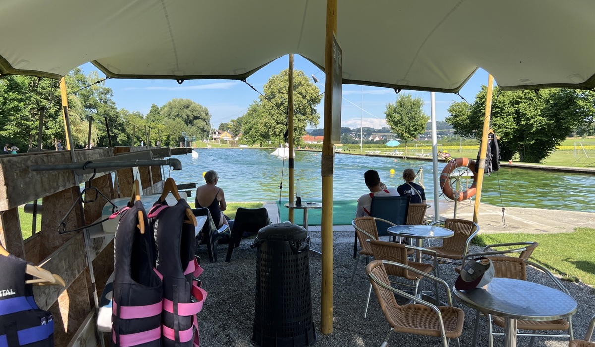 21_der-lienipark-bietet-alle-noetigen-ausruestungsteile-zur-miete-an-es-duerfen-aber-auch-eigene-genutzt-werden-wenn-vorhanden21.jpg 21_der-lienipark-bietet-alle-noetigen-ausruestungsteile-zur-miete-an-es-duerfen-aber-auch-eigene-genutzt-werden-wenn-vorhanden21.jpg