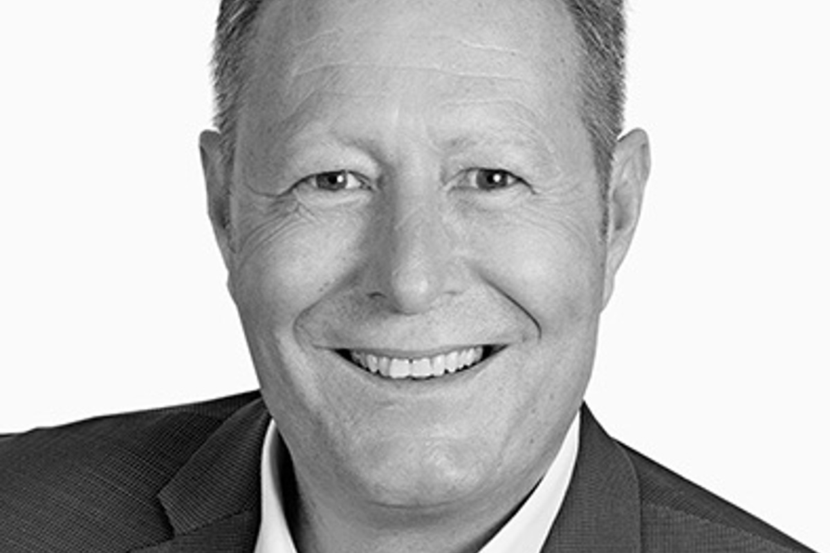 paul_mayer_231.jpg paul_mayer_231.jpg