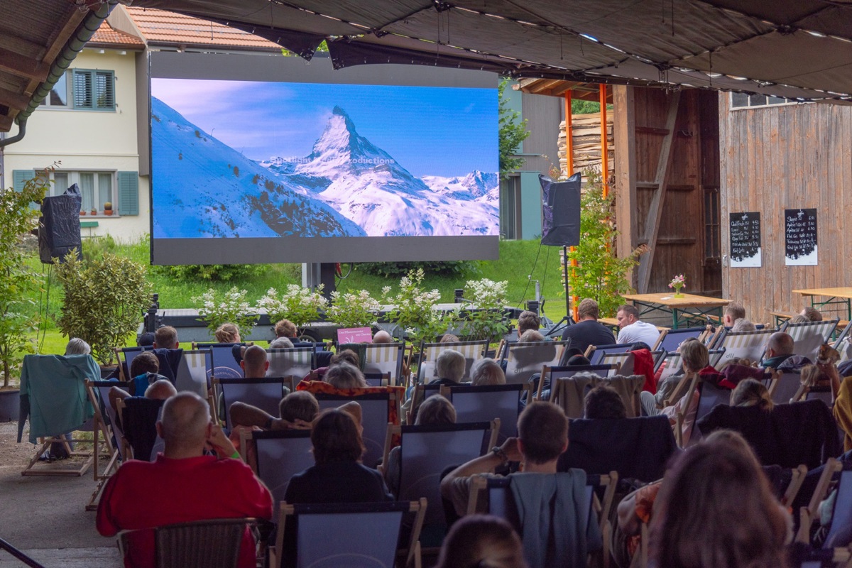 Das Sommerkino beim Café Fortuna in Hettlingen findet dieses Jahr zum fünften Mal statt.