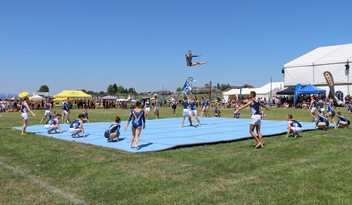 img_241535.jpg img_241535.jpg