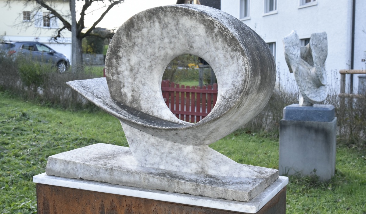 1 Looping War Axel Svenssons Erstes Marmor Werk, Das Er In Der Bildhauerschule Im Tessin Schuf Cs10 1 Looping War Axel Svenssons Erstes Marmor Werk, Das Er In Der Bildhauerschule Im Tessin Schuf Cs10