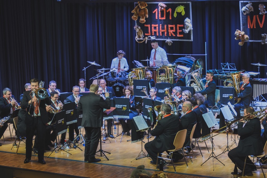 2101 7 Brass Band Henggart Bärtsch Bar15
