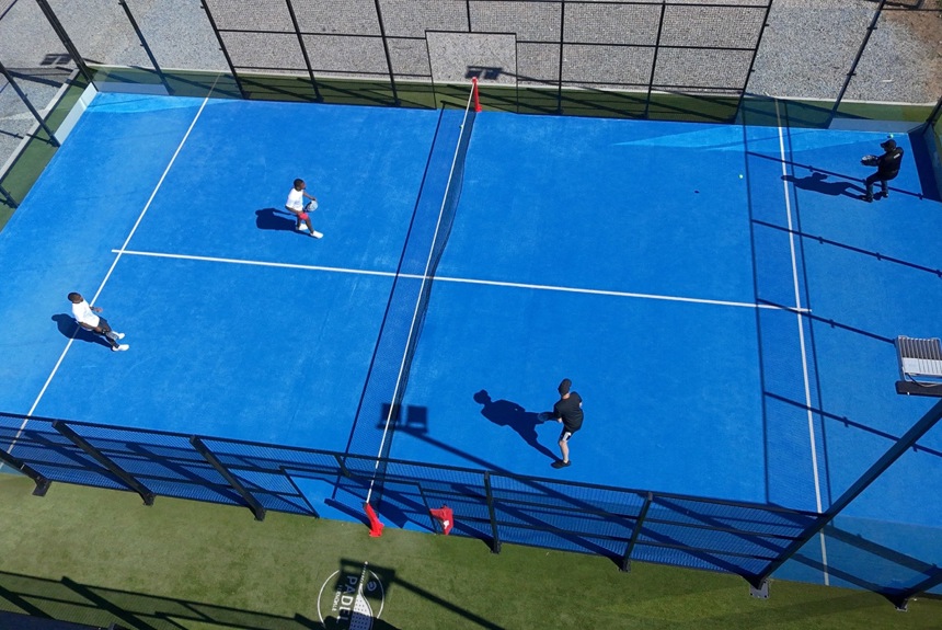 0210 13 Padel Zvg25