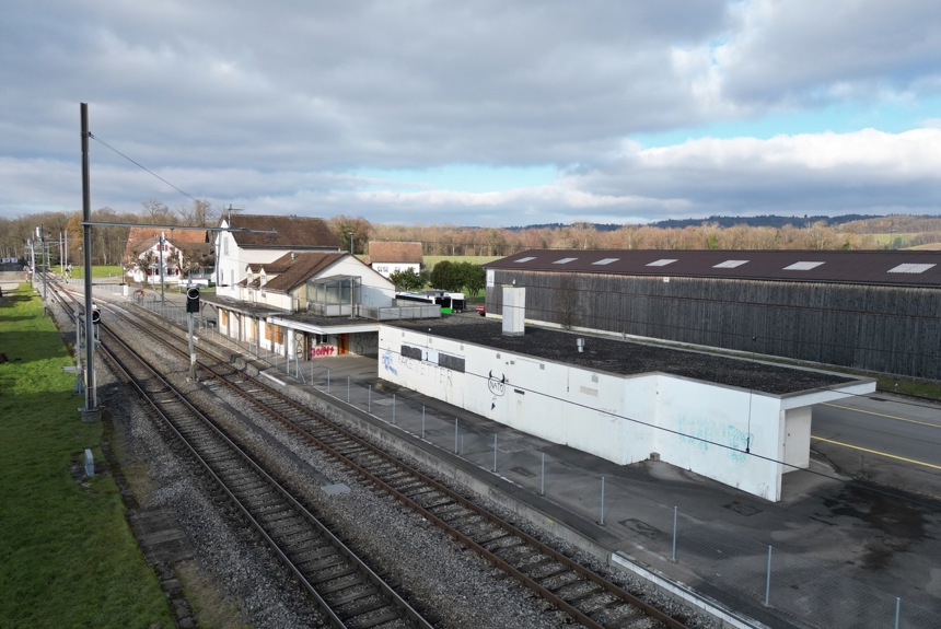 2811 3 Marthalen Alter Bahnhof Spa1