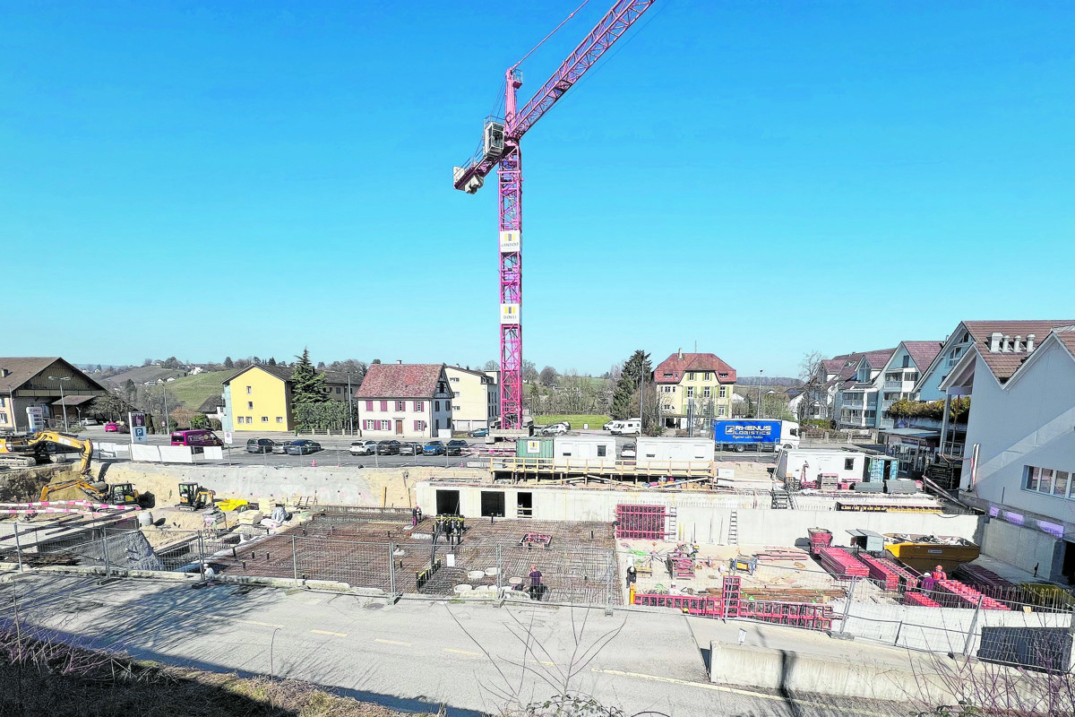 Im Bild ist der aktuelle Stand der Bauarbeiten im Untergeschoss zu sehen. 