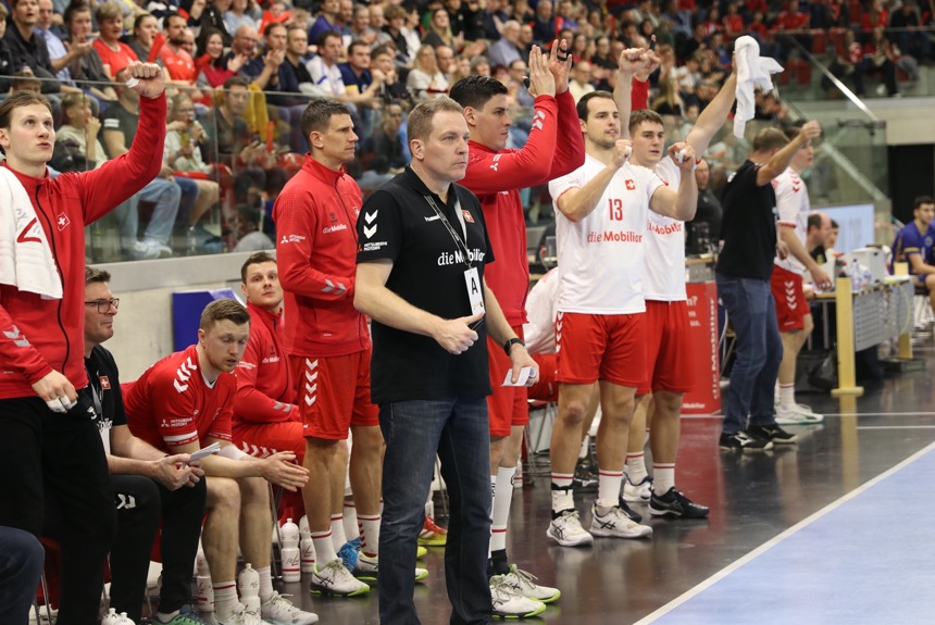 0901_9_handballem_spa7.jpg