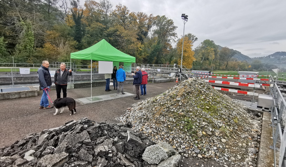 der-info-anlass-lockte-viele-besucher-auf-das-areal-der-kla-ranlage-flaachtal.jpg der-info-anlass-lockte-viele-besucher-auf-das-areal-der-kla-ranlage-flaachtal.jpg