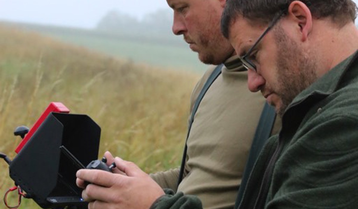 2306_9_marthalen_jagd_drohne_signer-riedo_spa10.jpg 2306_9_marthalen_jagd_drohne_signer-riedo_spa10.jpg