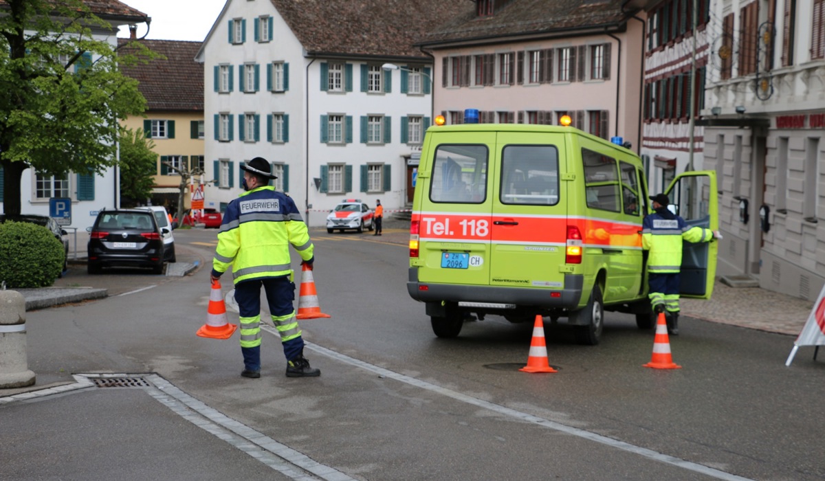 img_88082.jpg img_88082.jpg