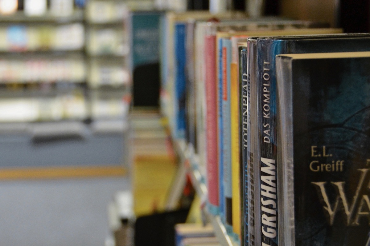 Bibliotheken haben oft ein verstaubtes Image. Aber auch sie sind mit der Zeit gegangen und haben sich gewandelt.