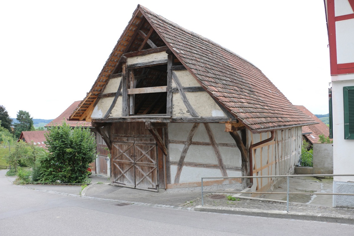 Die Gebäudehülle der künftigen Weinbauausstellung am Trottenweg ist bereits in Ordnung gebracht.