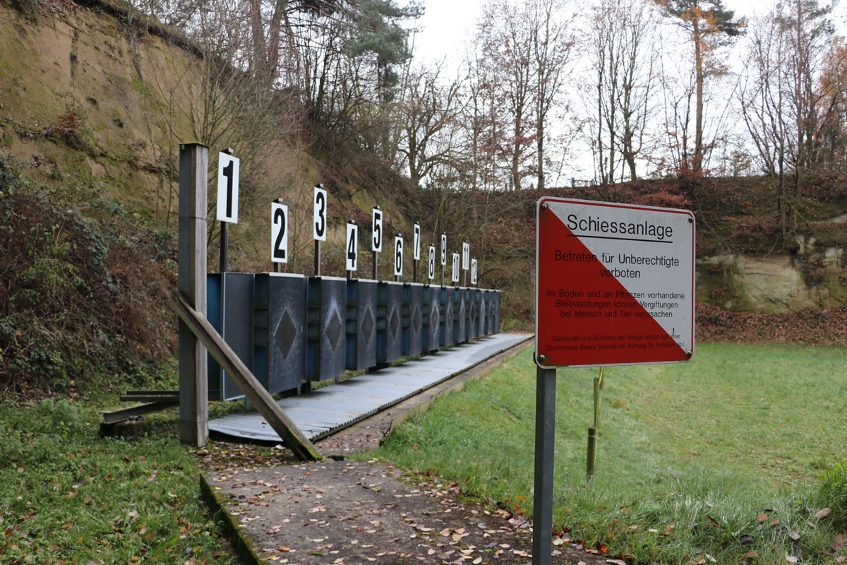 Die Schiessanlage in Wildensbuch hat insgesamt 12 Scheiben...