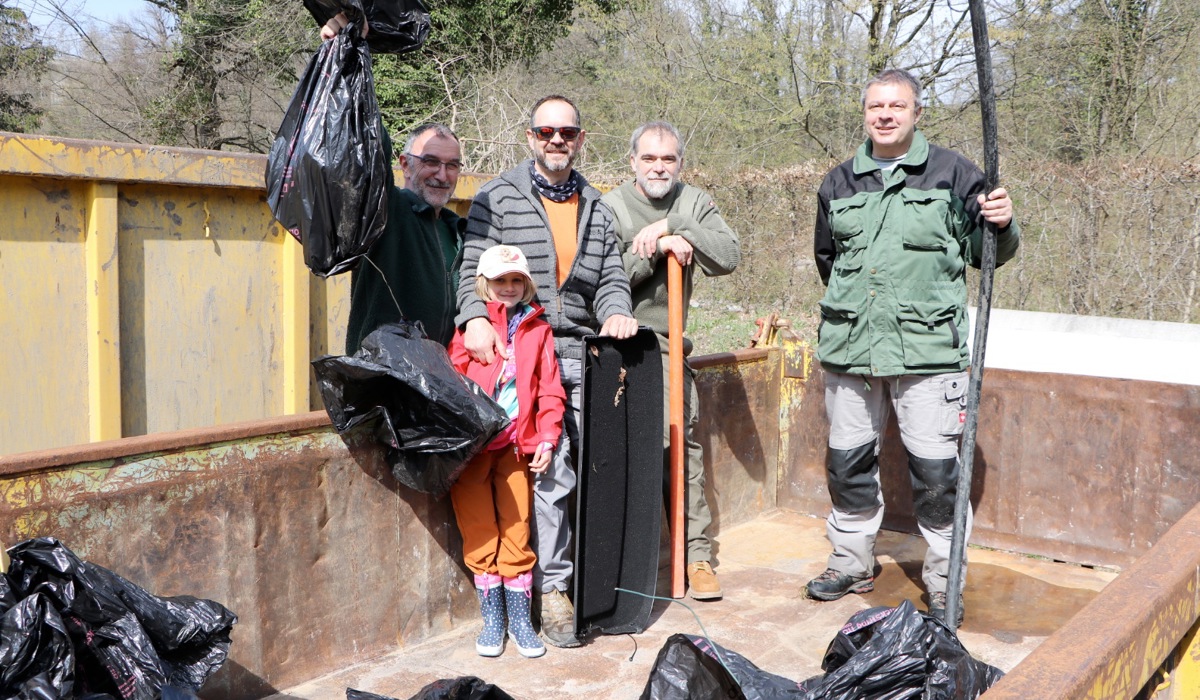 0904_3_thurputzete_verein_bsc5.jpg 0904_3_thurputzete_verein_bsc5.jpg